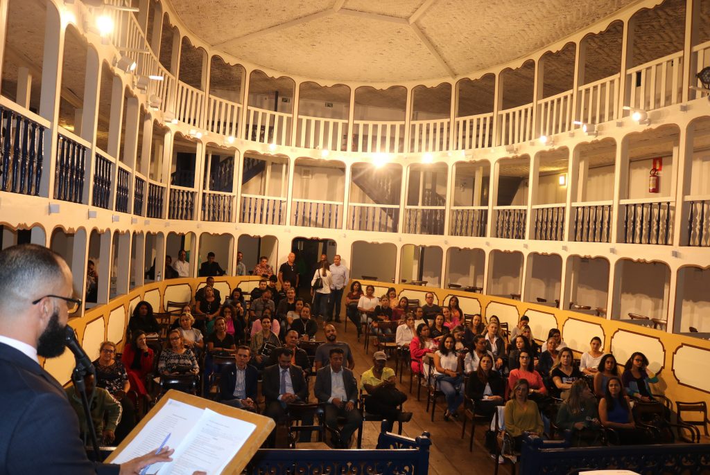 SAÚDE: ENFERMEIROS DE SABARÁ PARTICIPAM DE AULA INAUGURAL DE PÓS-GRADUAÇÃO EM URGÊNCIA E EMERGÊNCIA