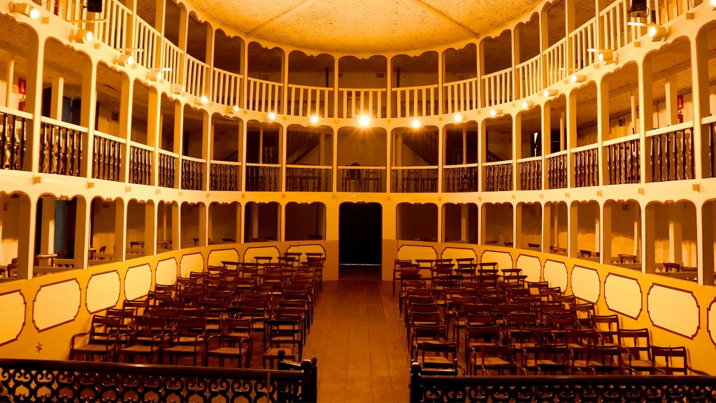 CULTURA E TURISMO: TEATRO MUNICIPAL DE SABARÁ COMEMORA 204 ANOS