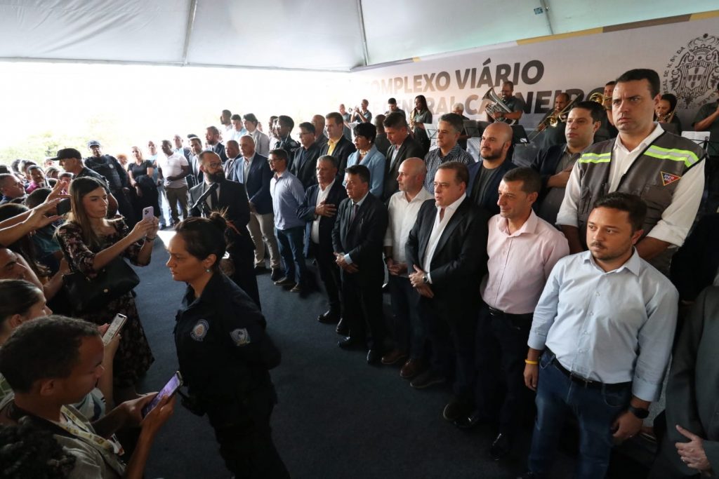 SABARÁ: POPULAÇÃO RECEBE AS OBRAS DO COMPLEXO VIÁRIO DE GENERAL CARNEIRO, MAIOR OBRA VIÁRIA DA HISTÓRIA DA CIDADE