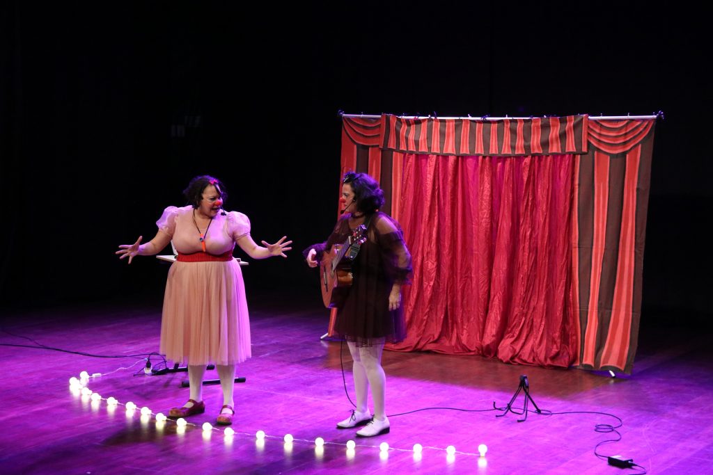 CULTURA: PALHAÇARIA E MUSICALIDADE MARCARAM O ESPETÁCULO “SHOW AVOAR