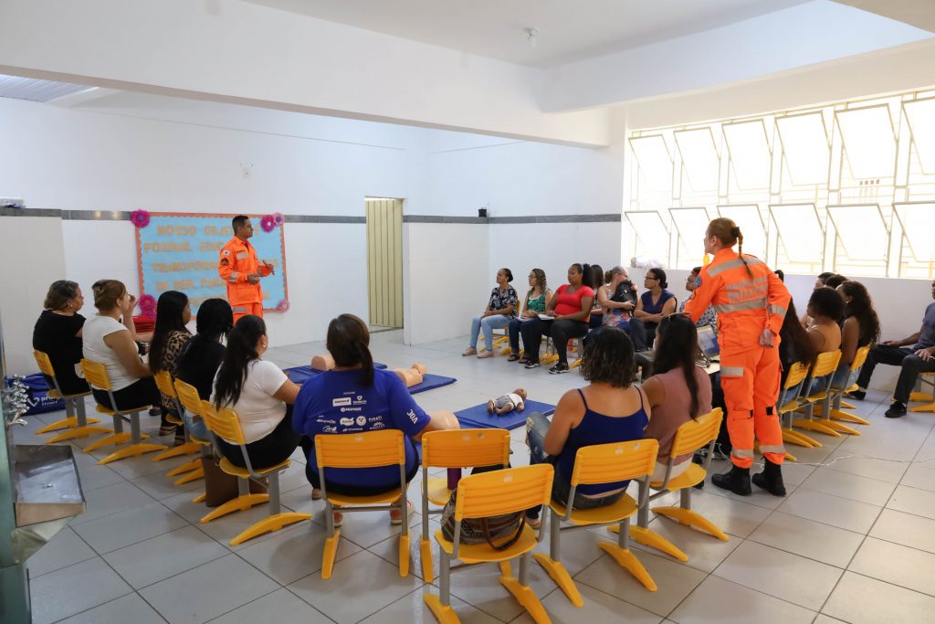 TREINAMENTO: CURSO SALVAR CAPACITA PROFISSIONAIS DA EDUCAÇÃO INFANTIL PARA ATUAREM EM SITUAÇÕES DE PRIMEIROS SOCORROS 