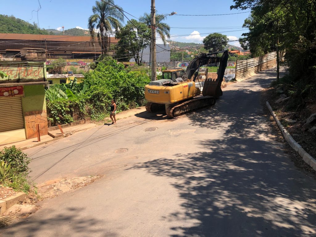 TRÂNSITO: RUA PEDRO LEOPOLDO, NO BAIRRO MANGUEIRAS, SERÁ INTERDITADA NA NOITE DESTA SEGUNDA-FEIRA (6/11)