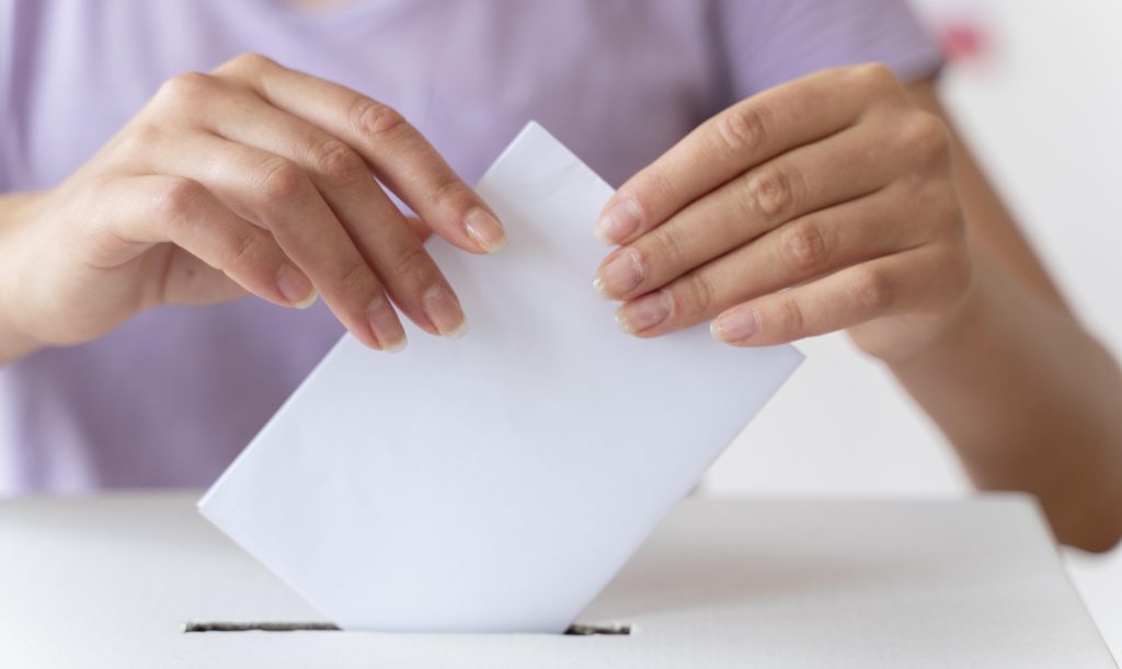 VOTAÇÃO: ELEIÇÃO DE CONSELHEIROS QUE IRÃO COMPOR O CONSELHO MUNICIPAL DE SAÚDE ACONTECE NESTE SÁBADO (27/1)
