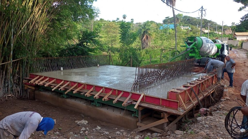 MOBILIDADE: AVANÇAM AS OBRAS DE CONSTRUÇÕES DE PONTES NO DISTRITO DE RAVENA