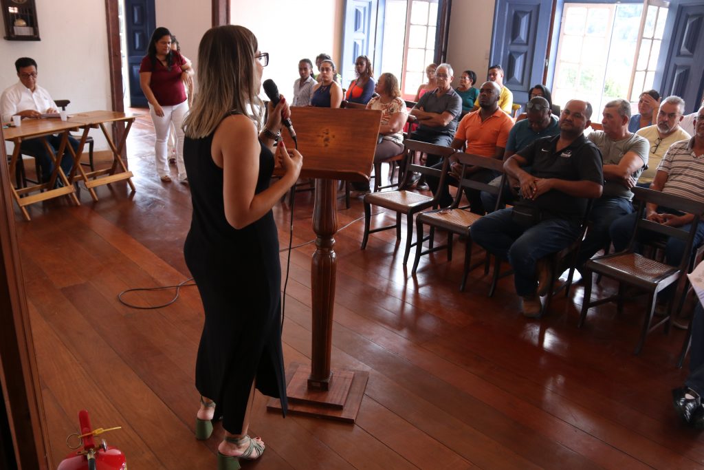 NOMEAÇÃO: CONSELHO MUNICIPAL DE SAÚDE DÁ POSSE AOS REPRESENTANTES ELEITOS