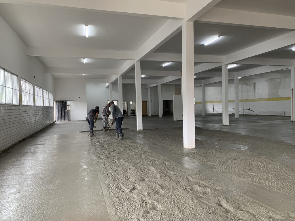 EQUIPAMENTO PÚBLICO: SEGUE AVANÇANDO A OBRA DE CONSTRUÇÃO DO ALMOXARIFADO CENTRAL DA PREFEITURA DE SABARÁ