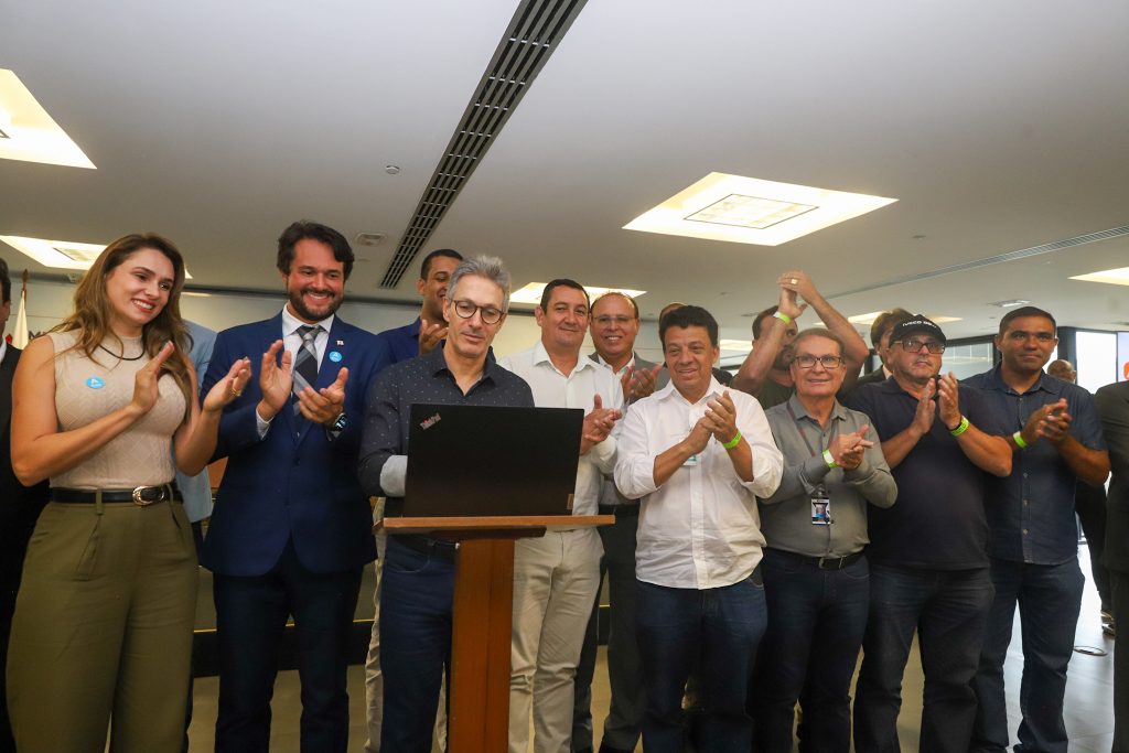 ESCRITURAS: PREFEITURA DE SABARÁ REALIZARÁ O SONHO DE MAIS 2.000 FAMÍLIAS COM A REGULARIZAÇÃO DE IMÓVEIS EM PARCERIA COM O GOVERNO DE MINAS