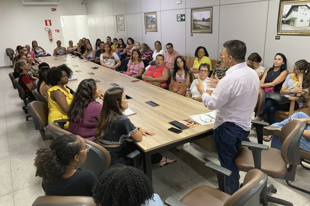SOCIAL: NOVAS REPRESENTANTES DO CONSELHO MUNICIPAL DOS DIREITOS DA MULHER SÃO EMPOSSADAS