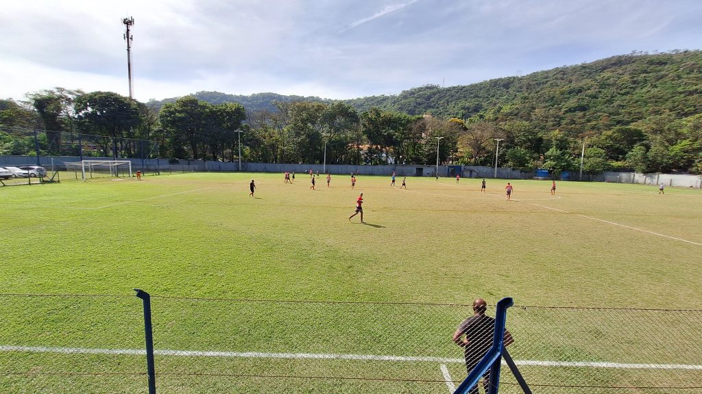 ESPORTE: QUINTA RODADA DE MUITA DISPUTA NO CAMPEONATO MUNICIPAL DE FUTEBOL DE BASE DE SABARÁ