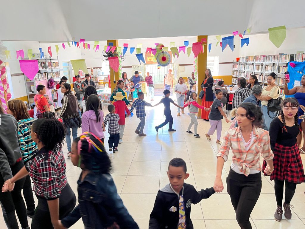 SAÚDE: ARRAIÁ DO CAPS INFANTIL ANIMA O POLO CULTURAL COM FESTA JUNINA TRADICIONAL