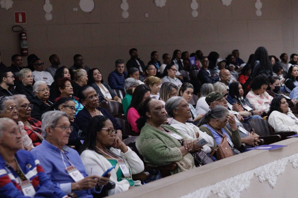 6ª CONFERÊNCIA DOS DIREITOS DA PESSOA IDOSA REÚNE MAIS DE 450 PARTICIPANTES NO CINE BANDEIRANTE
