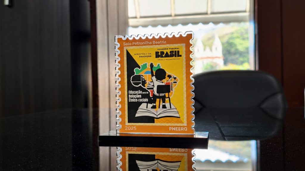 SABARÁ RECEBE SELO PETRONILHA E SE DESTACA NA PROMOÇÃO DA EQUIDADE RACIAL