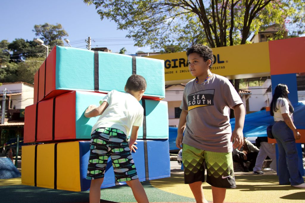 SABARÁ AVANÇA NA PROMOÇÃO DA INCLUSÃO E INAUGURA O PRIMEIRO PARQUE MULTISSENSORIAL DA CIDADE